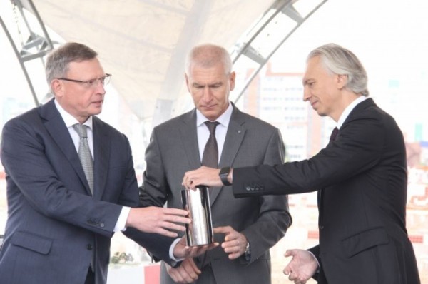 В Омске заложили капсулу времени на месте будущей «Арены»