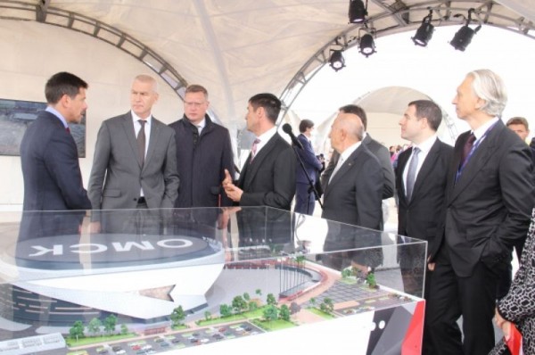 В Омске заложили капсулу времени на месте будущей «Арены»