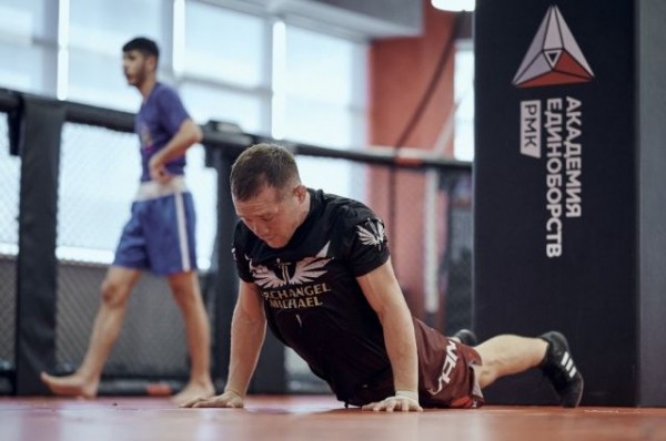 Омский спортсмен Пётр Ян обошёл Макгрегора в рейтинге бойцов