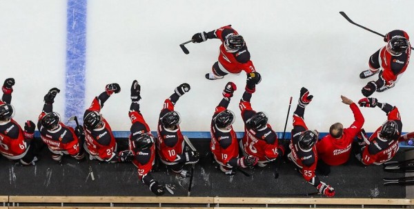 Омский "Авангард" возглавил турнирную таблицу КХЛ