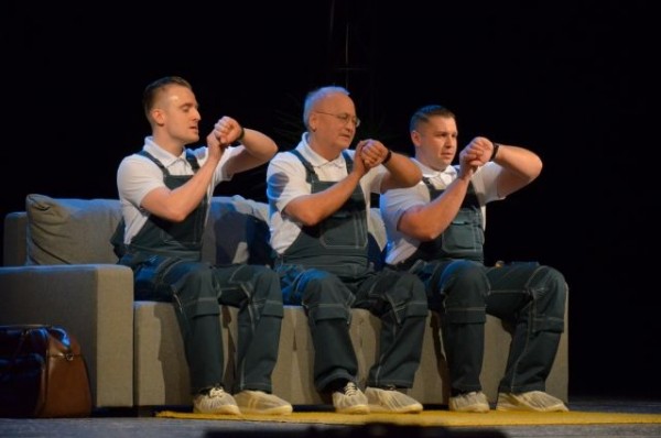 «АиФ в Омске» объявляет розыгрыш билетов в ведущие театры города