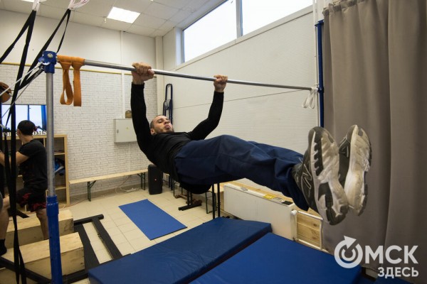 Омичей приглашают заняться воркаутом