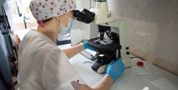 Число новых больных коронавирусом растёт, как и обещали в Роспотребнадзоре