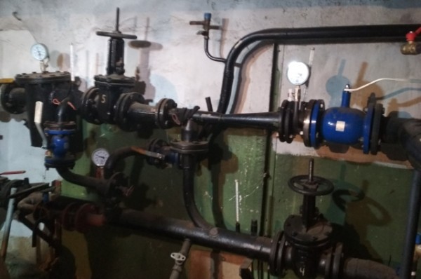 Ремонт обернулся кошмаром. Пять омских домов зимой могут остаться без тепла