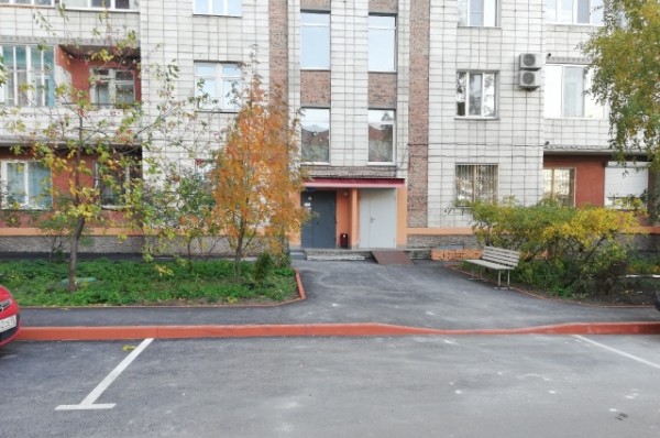 В Омске завершается благоустройство 26 дворовых территорий