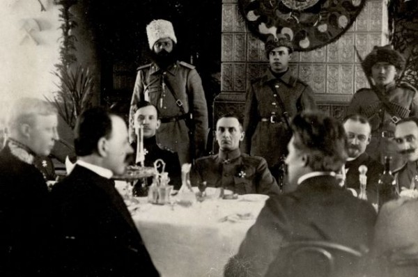 За что Колчак ненавидел евреев и любил читать «Протоколы сионских мудрецов»