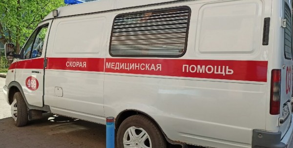 В Омске неотложные вызовы со скорой помощи будут переадресовывать в поликлиники