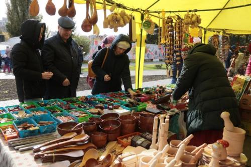 В Омске открылась ежегодная «Покровская ярмарка»