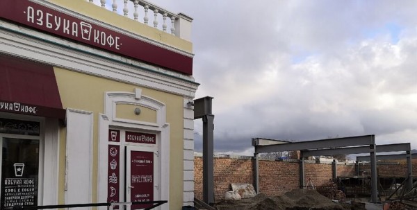 В историческом центре Омска строят торговую галерею