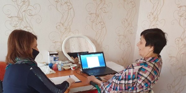 Психологическая помощь при COVID-19 начала работать в Омске