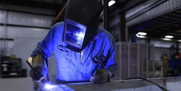 Вице-губернатор Омской области предоставил фотодоказательства начавшегося ремонта СКК им. Блинова