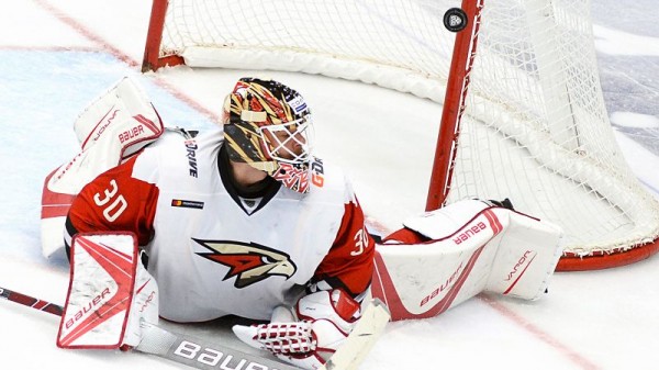 Один играл за аутсайдера, второй стал не нужен родной команде. Теперь Бобков и Гарипов &mdash; лучший вратарский дуэт КХЛ