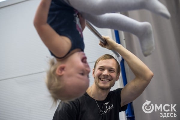 Омичей приглашают заняться воркаутом