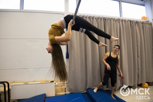 Омичей приглашают заняться воркаутом