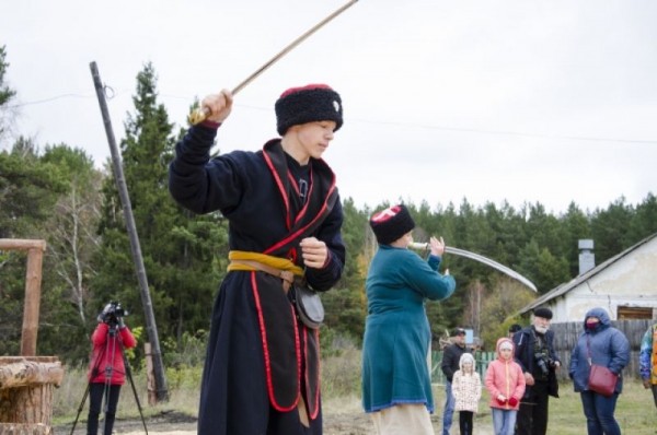 На Тарских увалах цветут орхидеи и прилетают из Африки перелётные бабочки