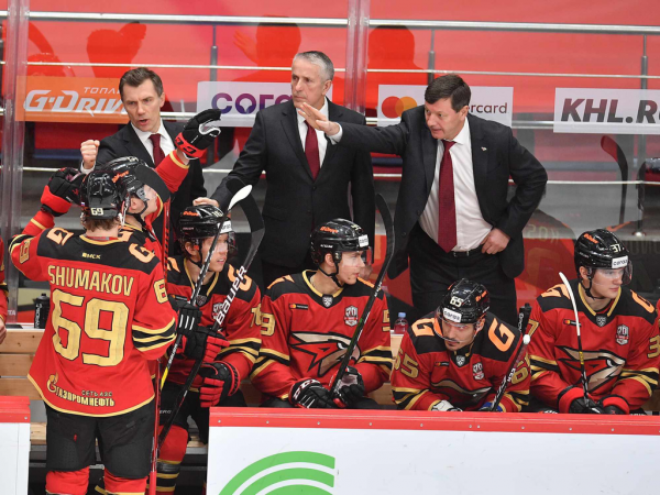 Побеждаем благодаря дублю Толчинского! Как «Авангард» был сильнее «Сочи»
Побеждаем благодаря дублю Толчинского! Как «Авангард» был сильнее «Сочи»