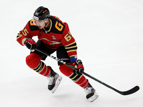 
        «За три минуты до конца подумал: «Пришло моё время!». Комментарии после победы над «Сочи» (ВИДЕО)
      