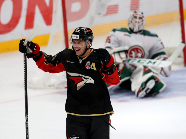 
        «Мы хотели показать нашим ветеранам отличную игру». Комментарии после победы над «Ак Барсом»
      