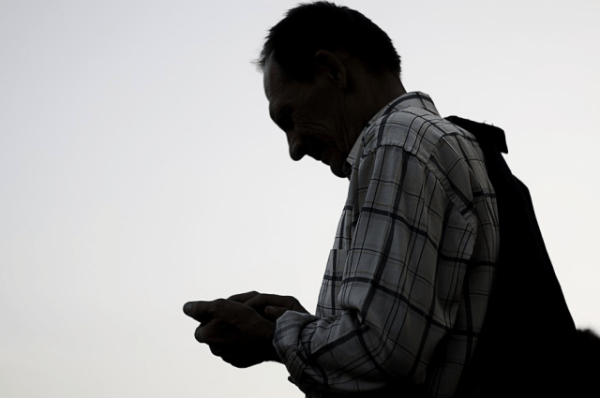 За частые звонки омичу коллекторов оштрафовали на 100 тысяч