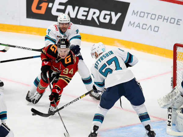 
        «За три минуты до конца подумал: «Пришло моё время!». Комментарии после победы над «Сочи» (ВИДЕО)
      