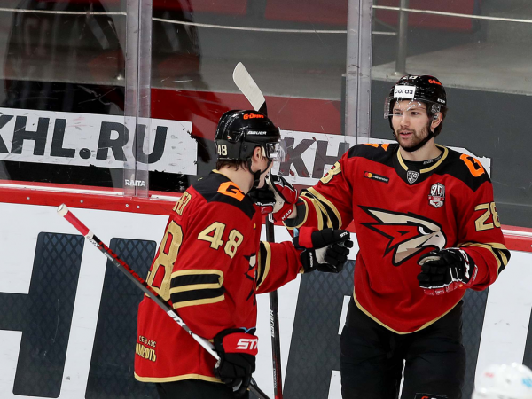 
        «За три минуты до конца подумал: «Пришло моё время!». Комментарии после победы над «Сочи» (ВИДЕО)
      