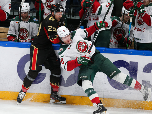 Яромир Ягр в «Авангарде» | Пресс-конференция на юбилейном матче (ВИДЕО)
Яромир Ягр в «Авангарде» | Пресс-конференция на юбилейном матче (ВИДЕО)