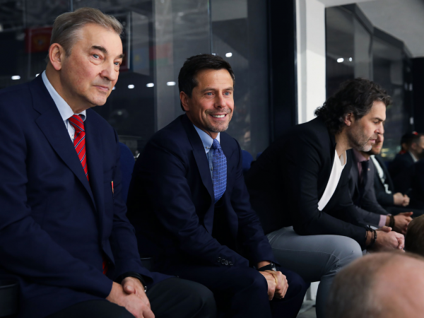 
        «У Хартли максимальный кредит доверия» | Александр Крылов и Владислав Третьяк | Студия 55 Live (ВИДЕО)
      