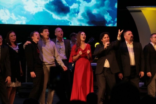 Продолжает набирать высоту. Пятый театр отмечает юбилей