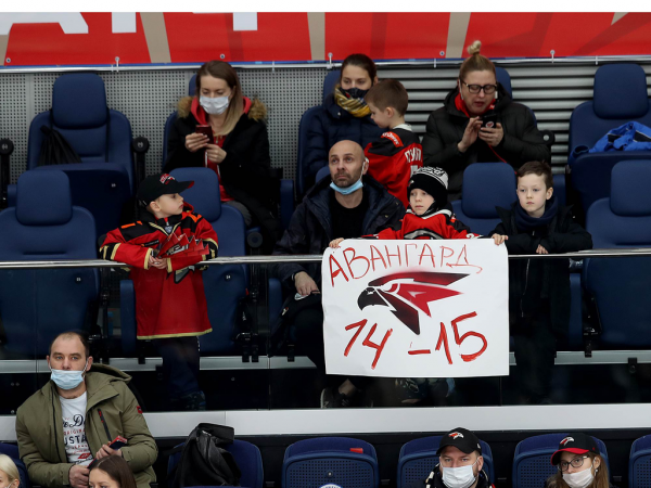 
        «Мы хотели показать нашим ветеранам отличную игру». Комментарии после победы над «Ак Барсом»
      