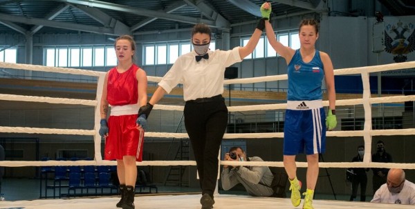 Омские боксеры выиграли 10 медалей на турнире имени Алексея Тищенко