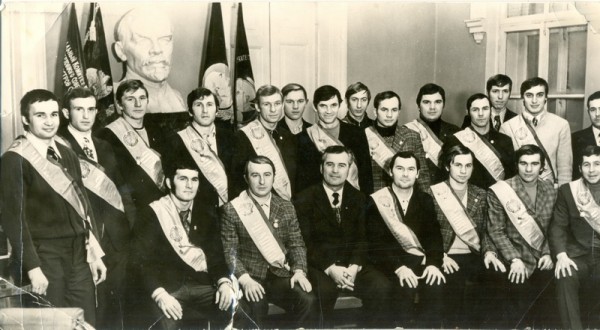 
        «Авангарду» - 70! Валерий Голдобин
      