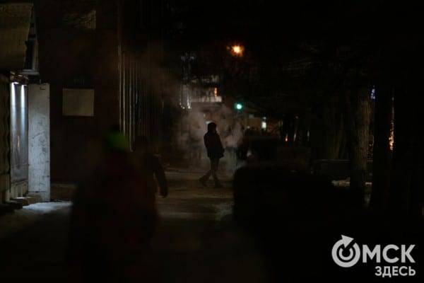 Дорога у Соборной площади заполнилась паром из-за прорыва трубы