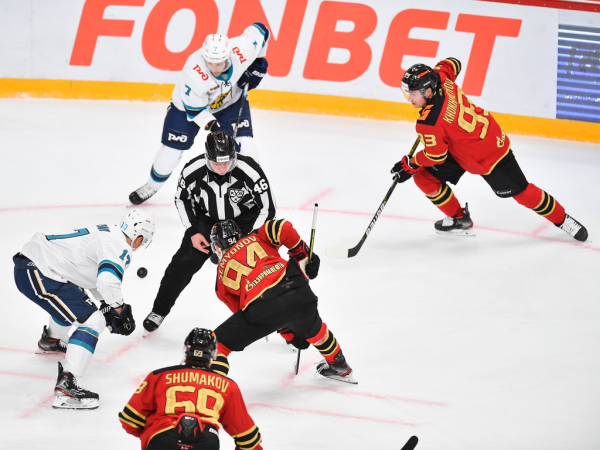 Побеждаем благодаря дублю Толчинского! Как «Авангард» был сильнее «Сочи»
Побеждаем благодаря дублю Толчинского! Как «Авангард» был сильнее «Сочи»