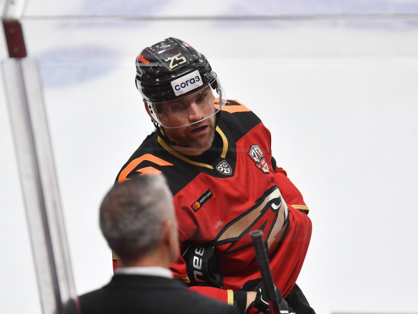 Побеждаем благодаря дублю Толчинского! Как «Авангард» был сильнее «Сочи»
Побеждаем благодаря дублю Толчинского! Как «Авангард» был сильнее «Сочи»