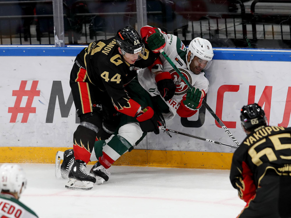 
        «Мы хотели показать нашим ветеранам отличную игру». Комментарии после победы над «Ак Барсом»
      