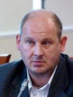 Экс-директор депимущеста мэрии Хорошилов три раза в день драит полы в камере СИЗО Экс-директор депимущеста мэрии Хорошилов три раза в день драит полы в камере СИЗО