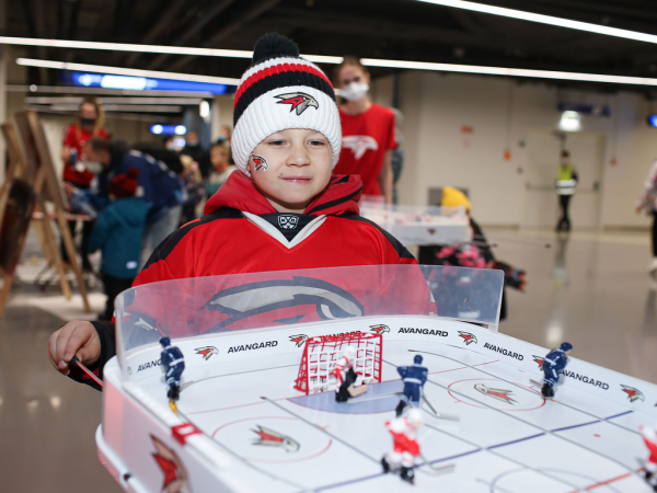 Яромир Ягр в «Авангарде» | Пресс-конференция на юбилейном матче (ВИДЕО)
Яромир Ягр в «Авангарде» | Пресс-конференция на юбилейном матче (ВИДЕО)