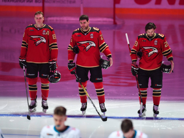 
        «За три минуты до конца подумал: «Пришло моё время!». Комментарии после победы над «Сочи» (ВИДЕО)
      