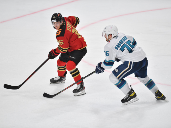 
        «За три минуты до конца подумал: «Пришло моё время!». Комментарии после победы над «Сочи» (ВИДЕО)
      