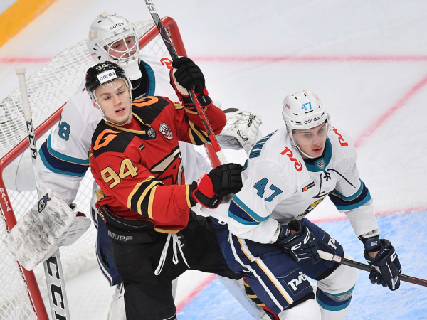 
        «За три минуты до конца подумал: «Пришло моё время!». Комментарии после победы над «Сочи» (ВИДЕО)
      