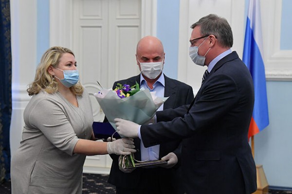 Омичам вручили премию "Семья года"