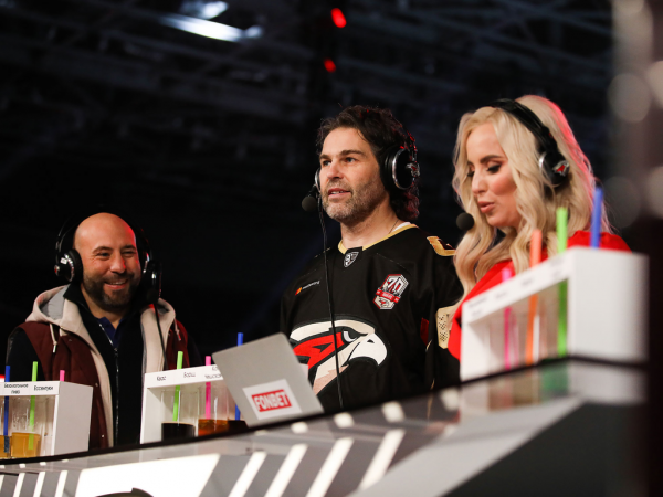 
        «У Хартли максимальный кредит доверия» | Александр Крылов и Владислав Третьяк | Студия 55 Live (ВИДЕО)
      