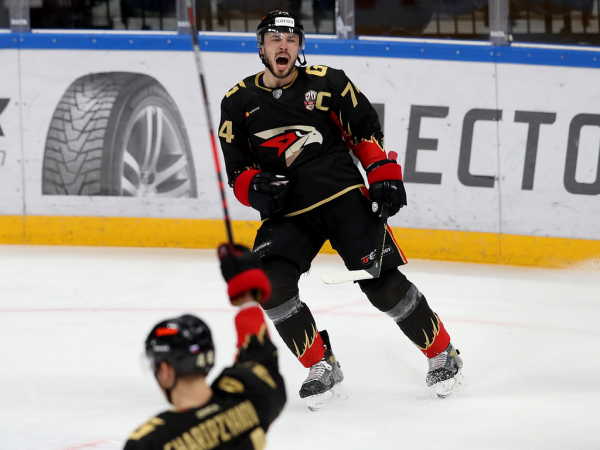 
        «Сухая» победа в юбилейном матче! Как «Авангард» переиграл «Ак Барс»
      