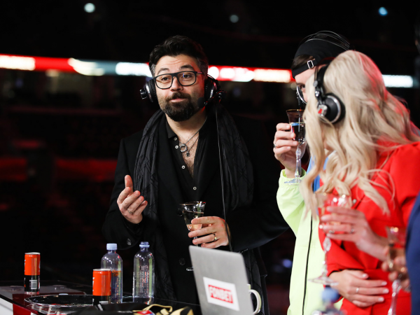 
        «У Хартли максимальный кредит доверия» | Александр Крылов и Владислав Третьяк | Студия 55 Live (ВИДЕО)
      