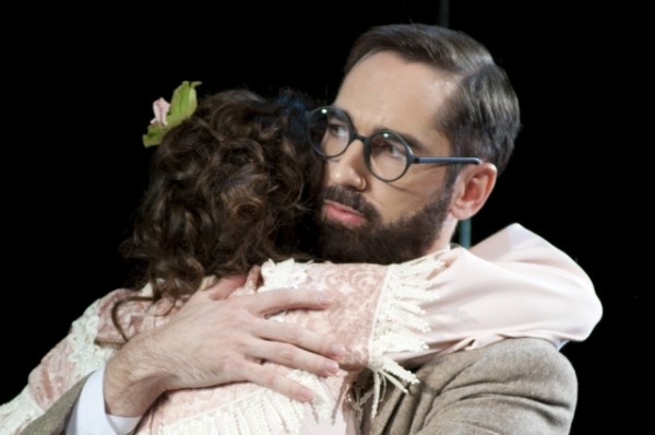 Без приданого, без души, без любви. Почему Островский вновь актуален