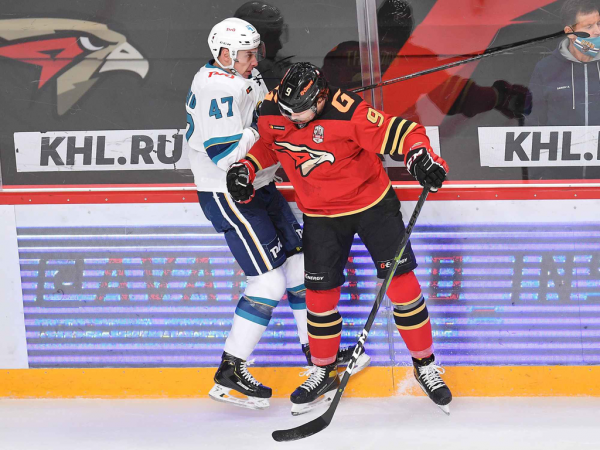 Побеждаем благодаря дублю Толчинского! Как «Авангард» был сильнее «Сочи»
Побеждаем благодаря дублю Толчинского! Как «Авангард» был сильнее «Сочи»