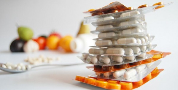 Омичам начали выдавать бесплатные лекарства от коронавируса