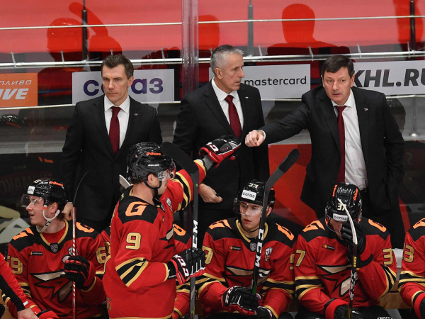 Побеждаем благодаря дублю Толчинского! Как «Авангард» был сильнее «Сочи»
Побеждаем благодаря дублю Толчинского! Как «Авангард» был сильнее «Сочи»