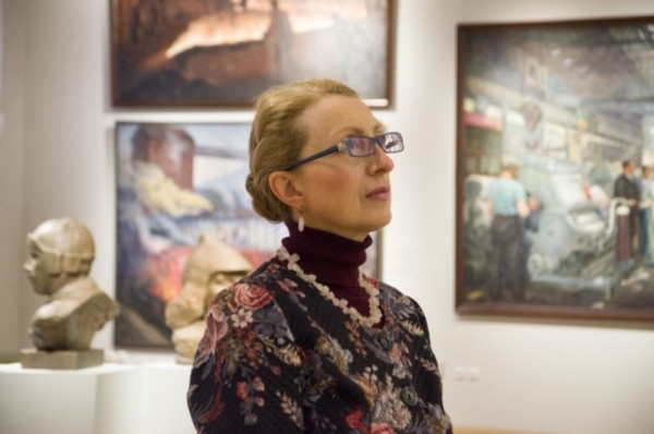 «Рабочий и колхозница». Художественный канон соцреализма прибыл в Омск