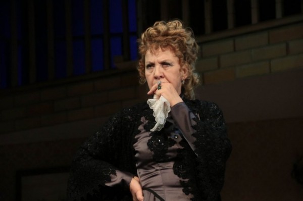 «БеЗприданница». Паратов всё продаёт «Ласточку», а Лариса выходит замуж «БеЗприданница». Паратов всё продаёт «Ласточку», а Лариса выходит замуж